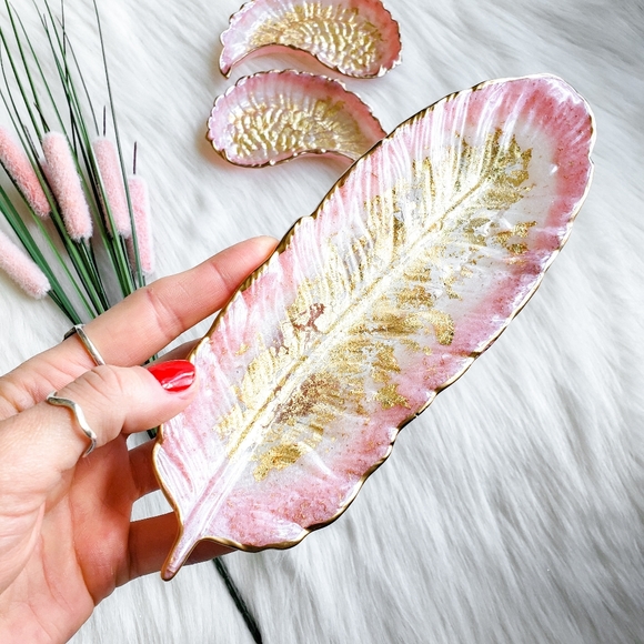 Artisan Other - SOLD, Feather Resin Trinket Dish